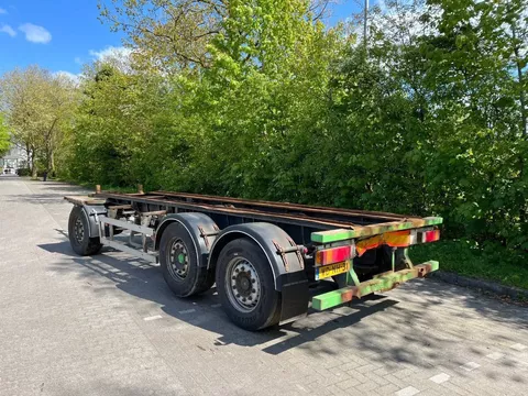 Burg - STALENBAAN - MARELCONTAINERS - LIFTAS