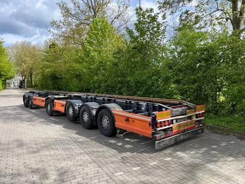 GS Meppel - LZV-COMBINATIE - CONTAINER CHASSIS - BANDEN 70%