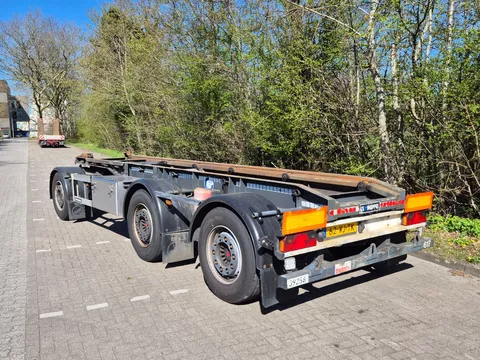 GS Meppel AIC-2700 N AIC-2700 N - 90% BANDEN - LIFT AS